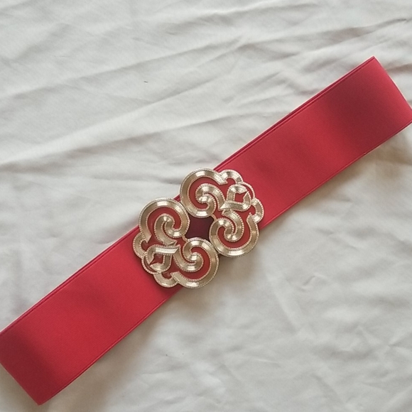 NWOT KOHL'S Fire Nation red stretch belt, L/XL
